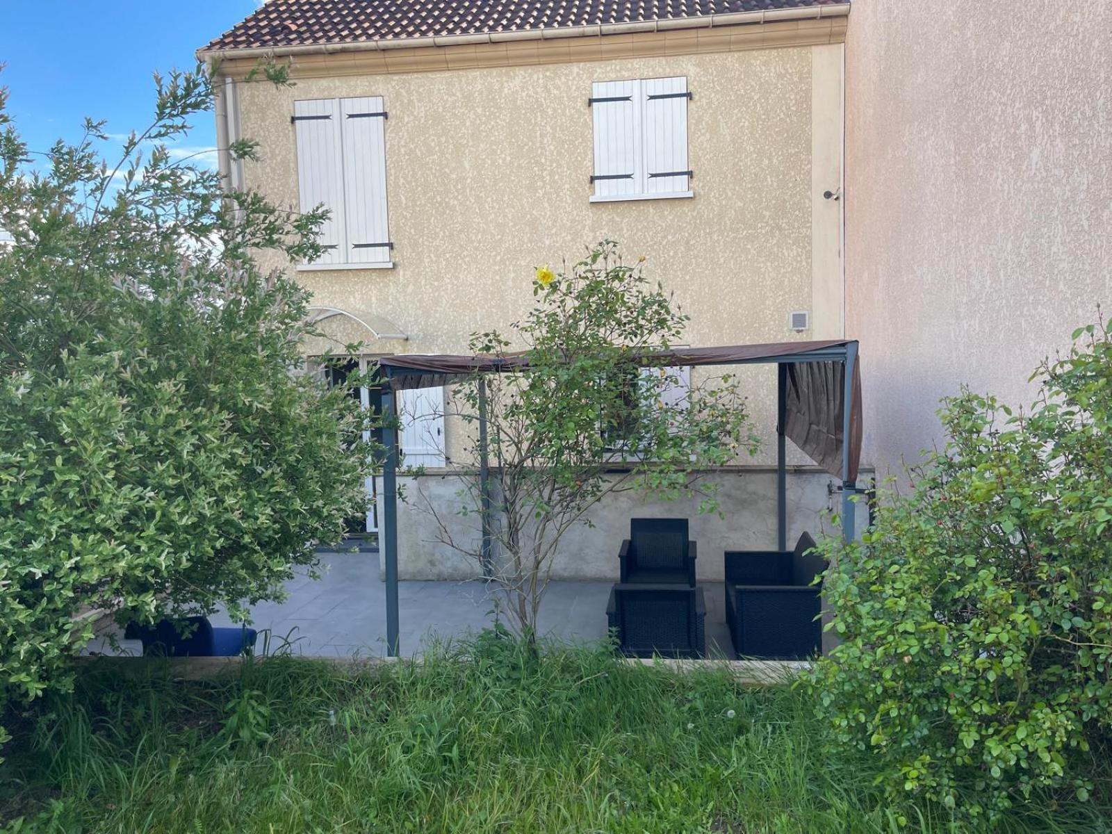 Maison De Caractere A Ballainvilliers ภายนอก รูปภาพ